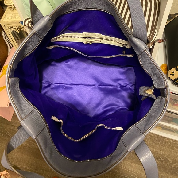 Henri Bendel gray blue all leather tote with lock. - Picture 2 of 3